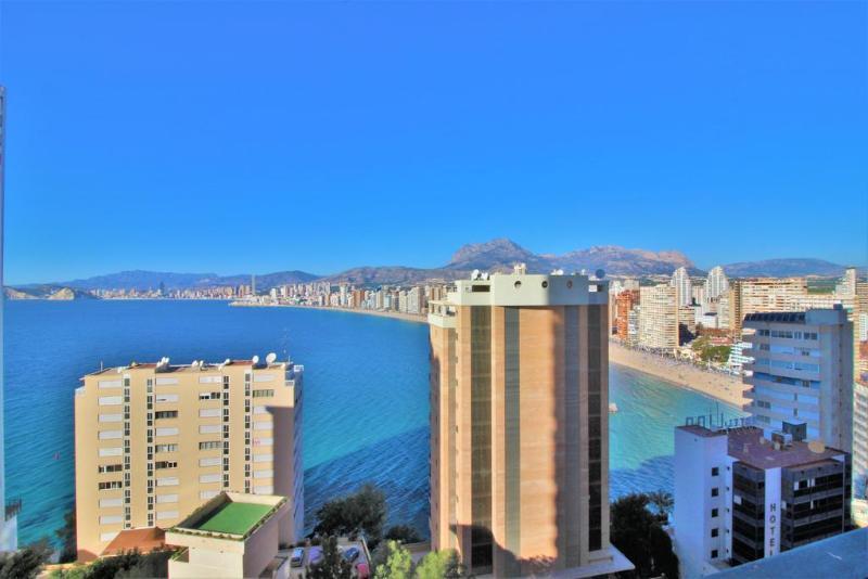 Trinisol II Hotell Benidorm Exteriör bild